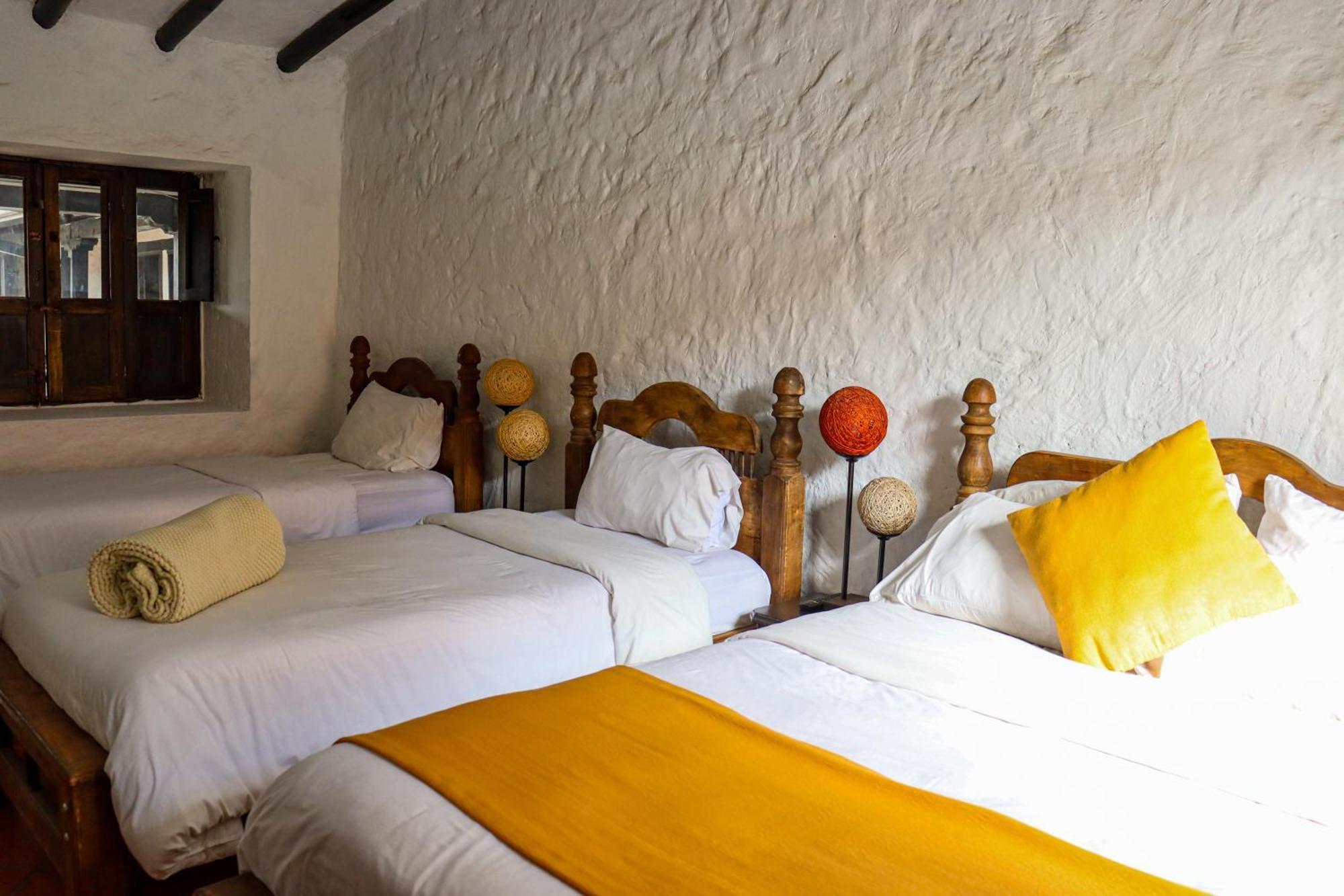 Casona Quesada Hotel Суеска Екстериор снимка