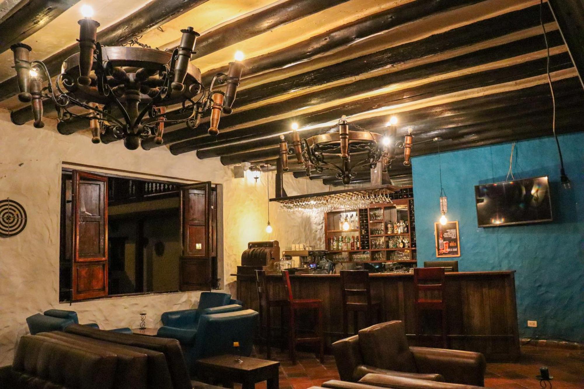 Casona Quesada Hotel Суеска Екстериор снимка