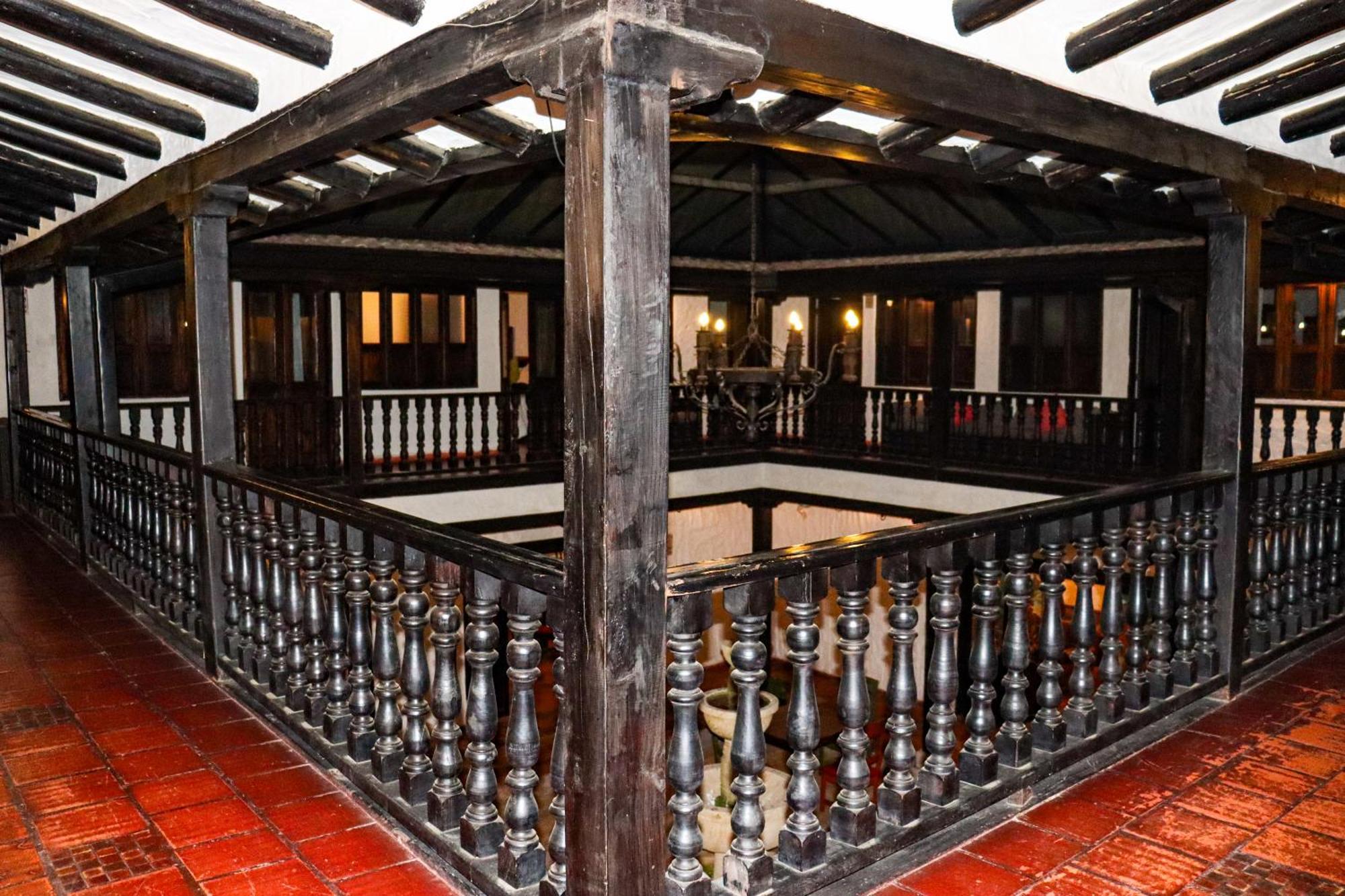 Casona Quesada Hotel Суеска Екстериор снимка