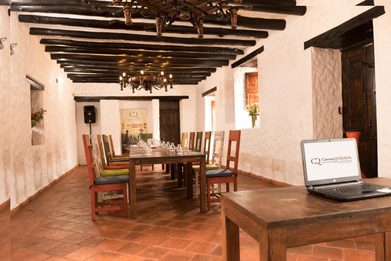 Casona Quesada Hotel Суеска Екстериор снимка