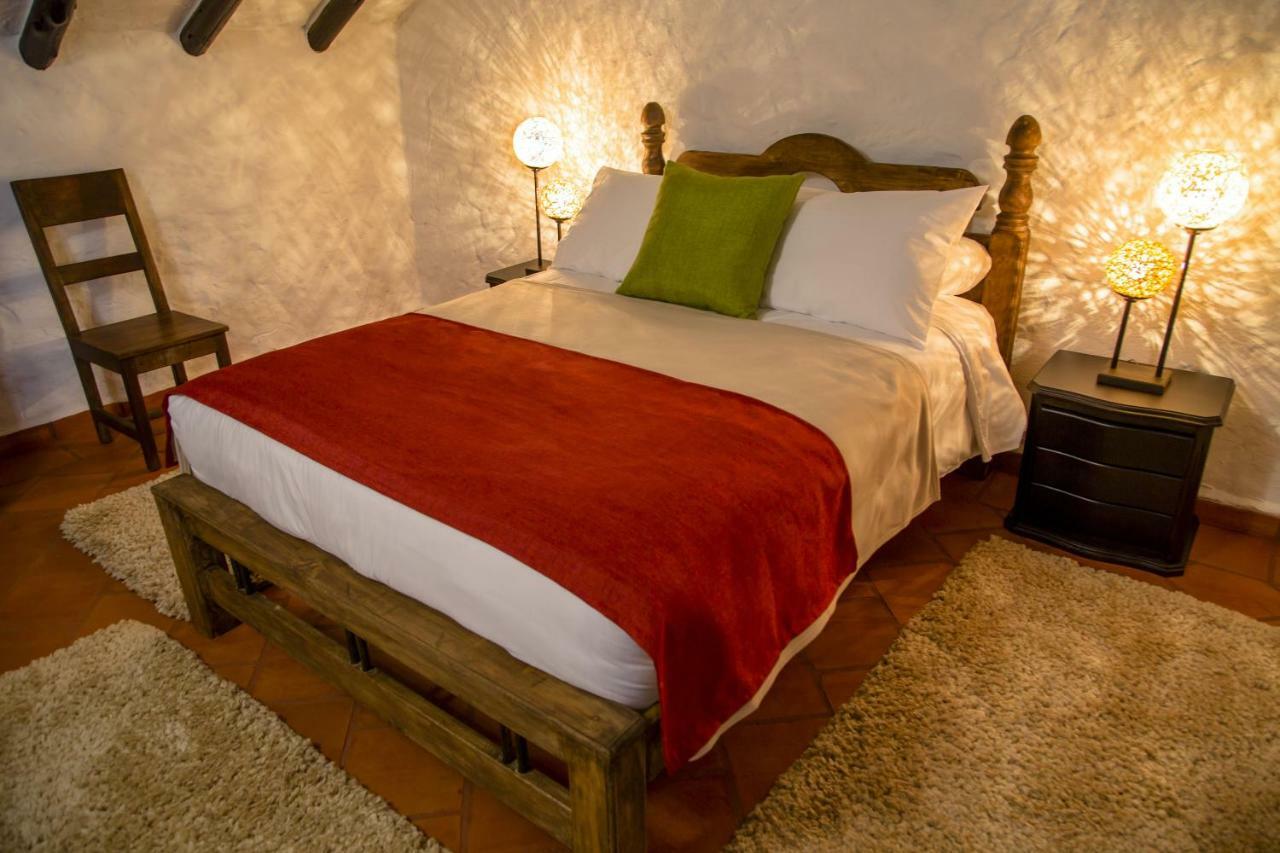 Casona Quesada Hotel Суеска Екстериор снимка