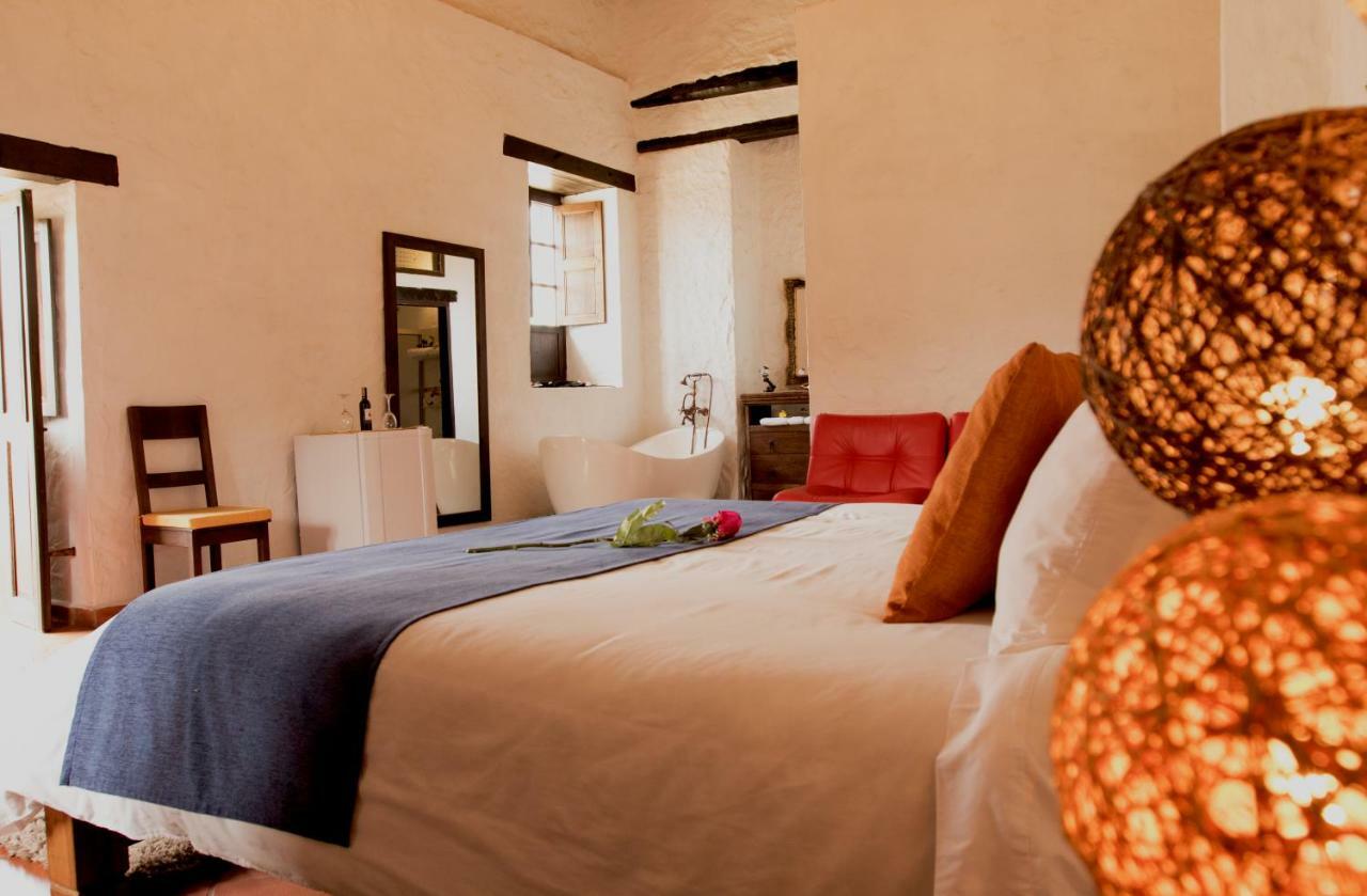 Casona Quesada Hotel Суеска Екстериор снимка