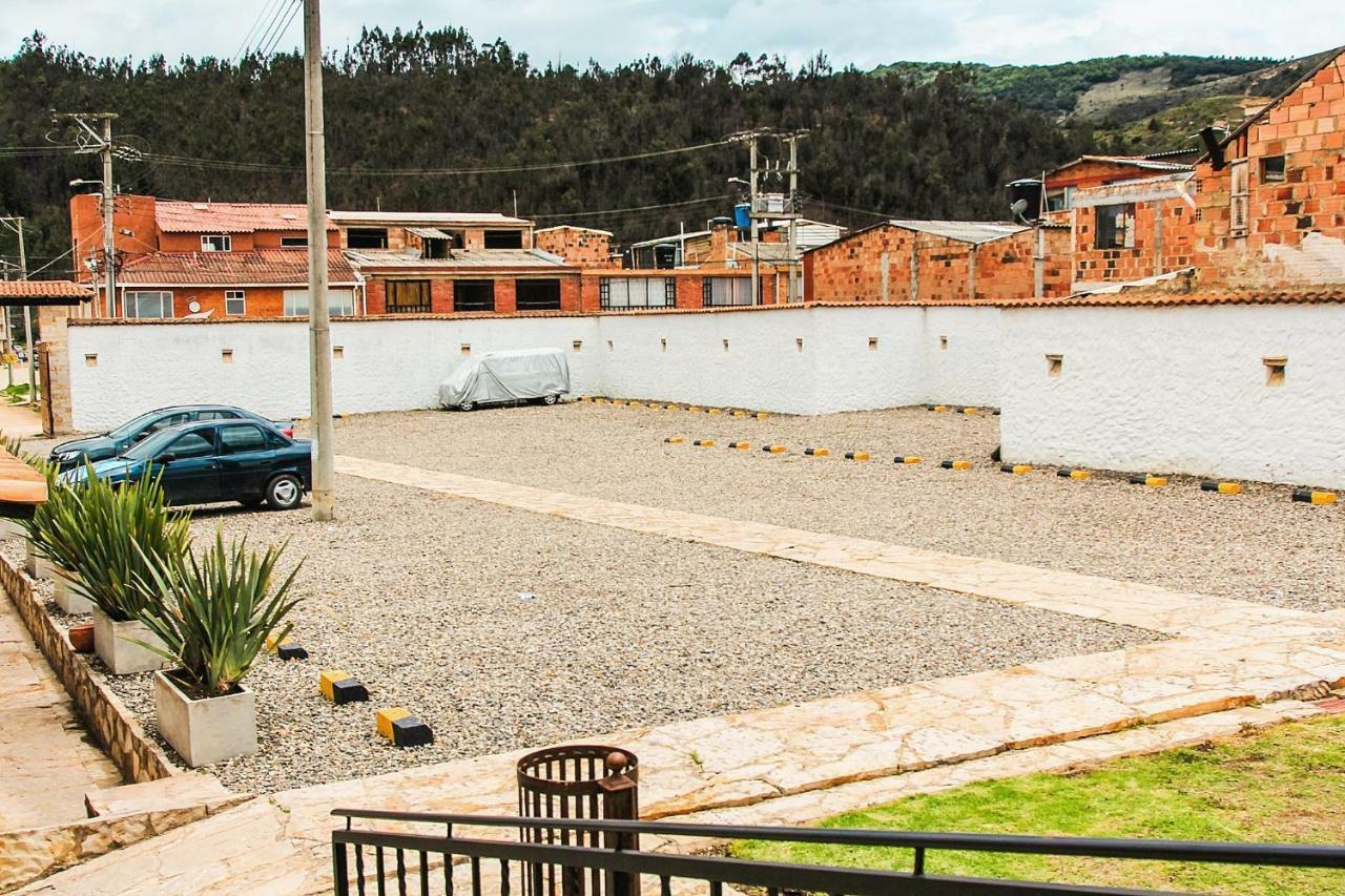 Casona Quesada Hotel Суеска Екстериор снимка